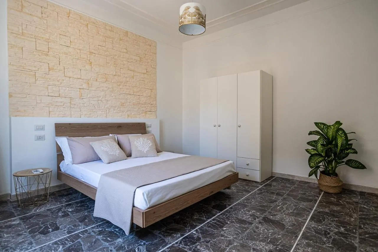 Riviera Rooms Alguer 0*,  Italia